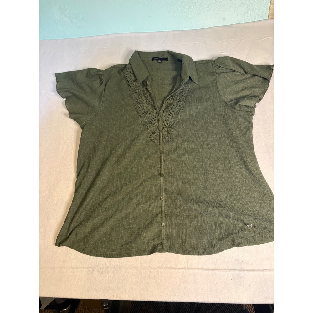 Adrienne Vittadini Women 2X Olive Green Crinkle Lace Trim Flutter Sleeve 1325